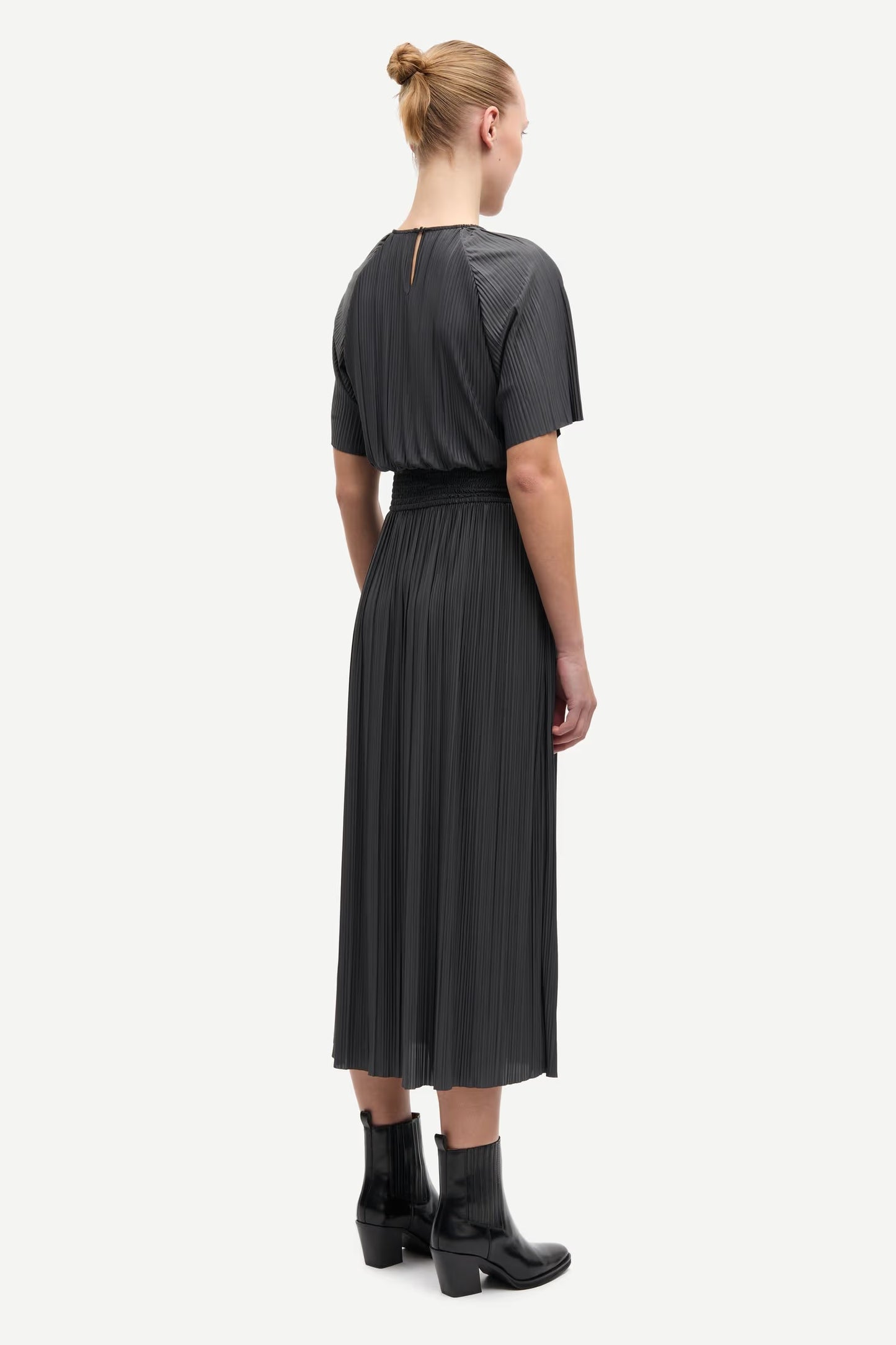 the SAUMA dress, gray pinstripe