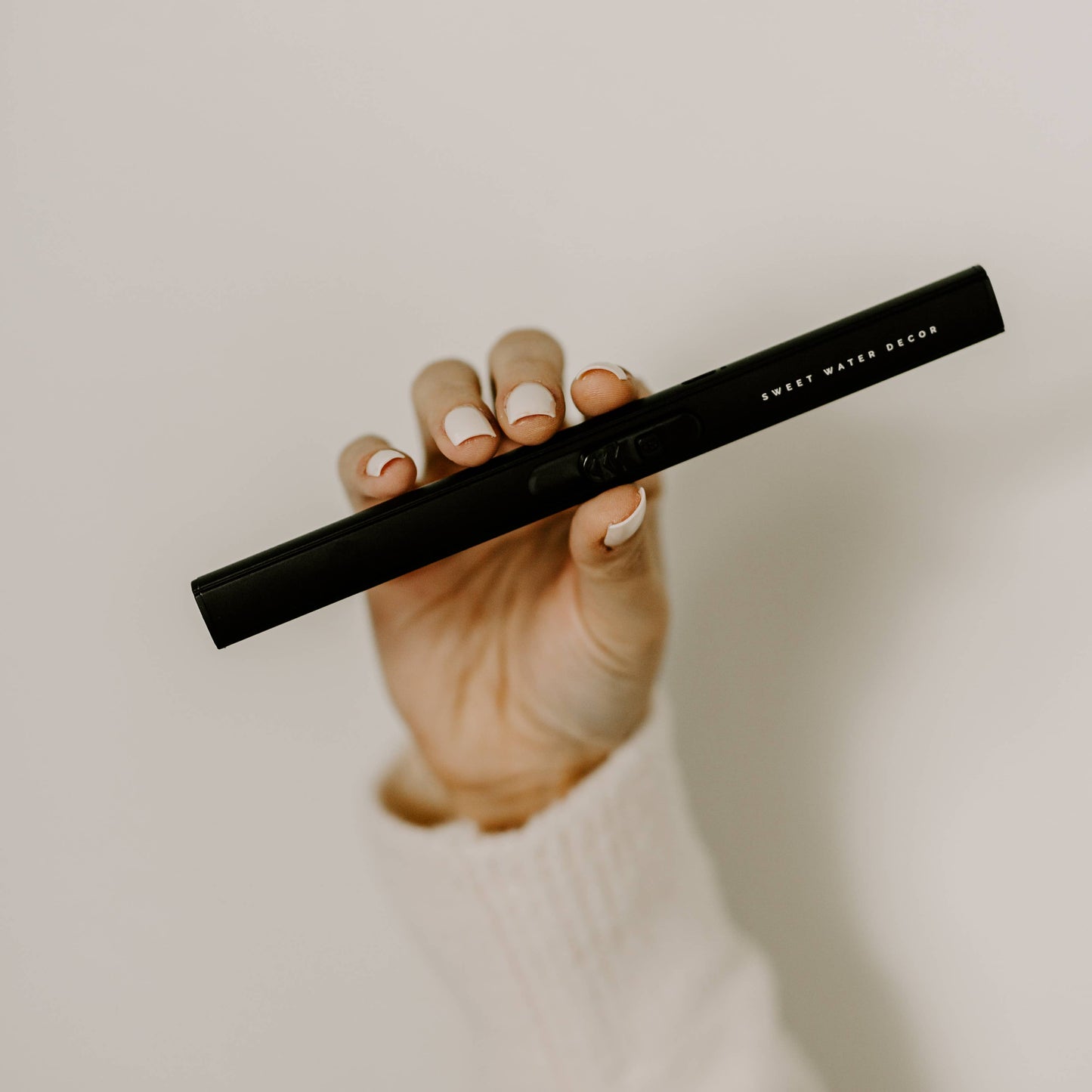 the ELECTRIC lighter, black