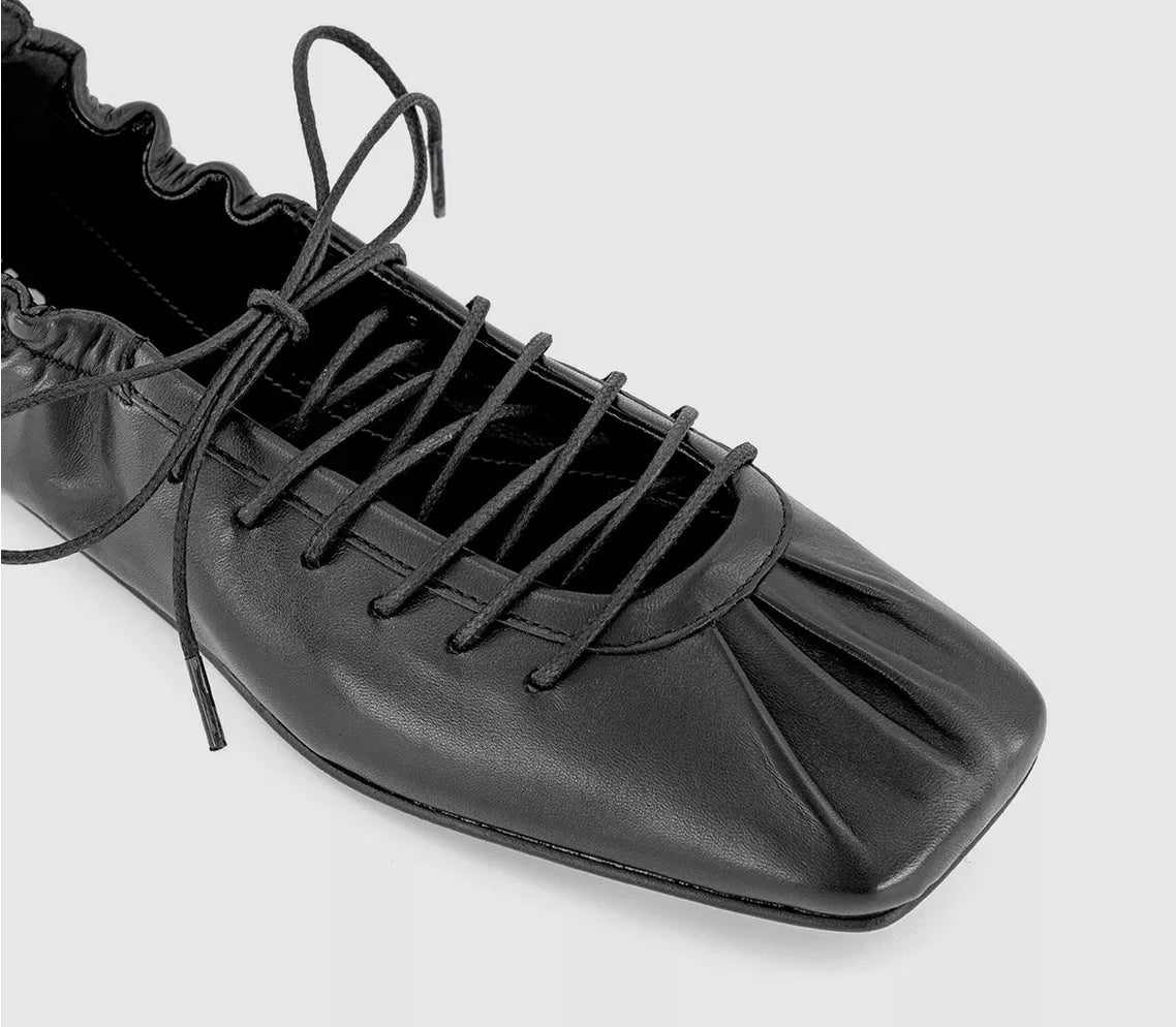 the AURELINE ballet flats, black