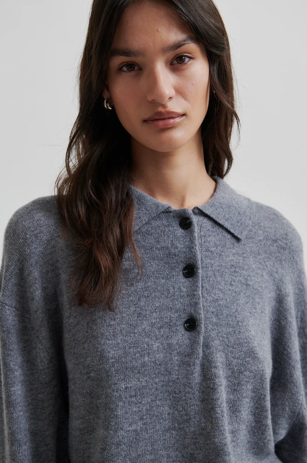 the VILENA knit, grey melange