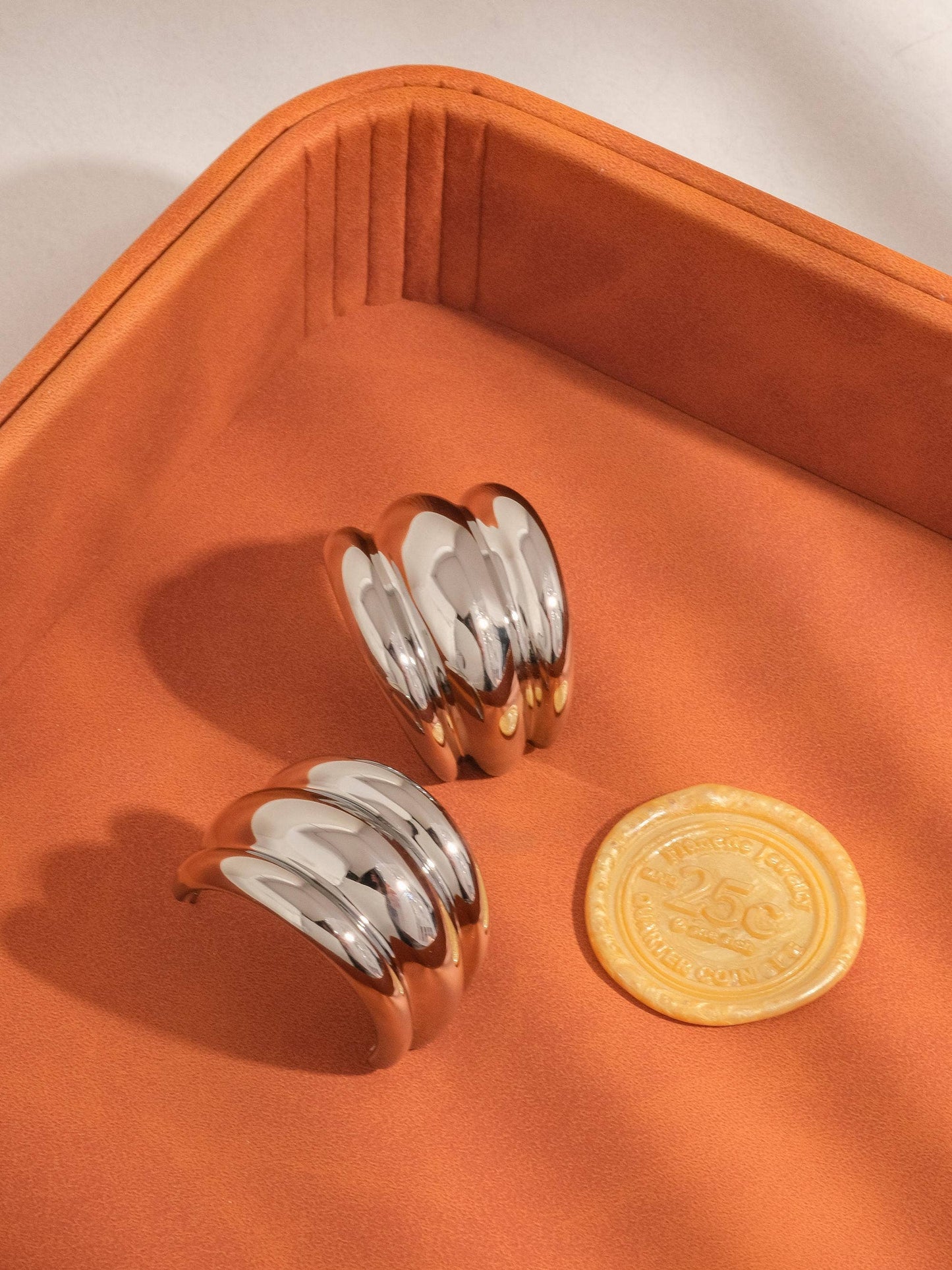 the SPIRAL earring