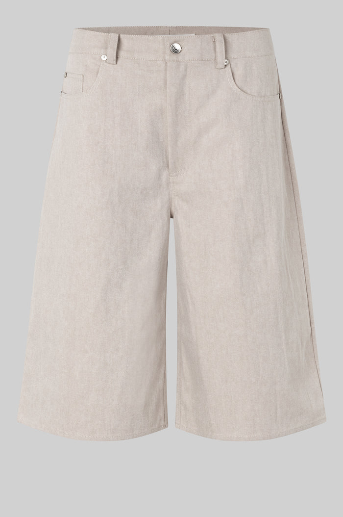 the BACOLI shorts, soft beige
