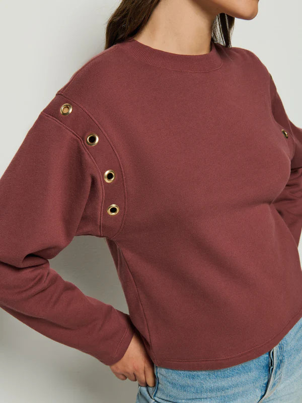 the ARLEM sweatshirt, brunette