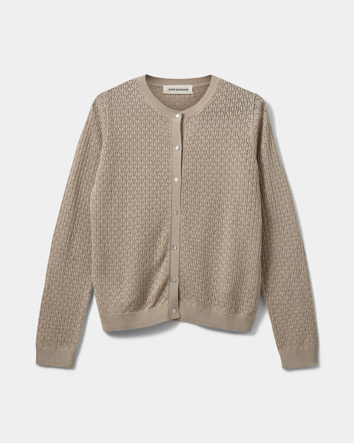 the CISSESW cardigan, beige