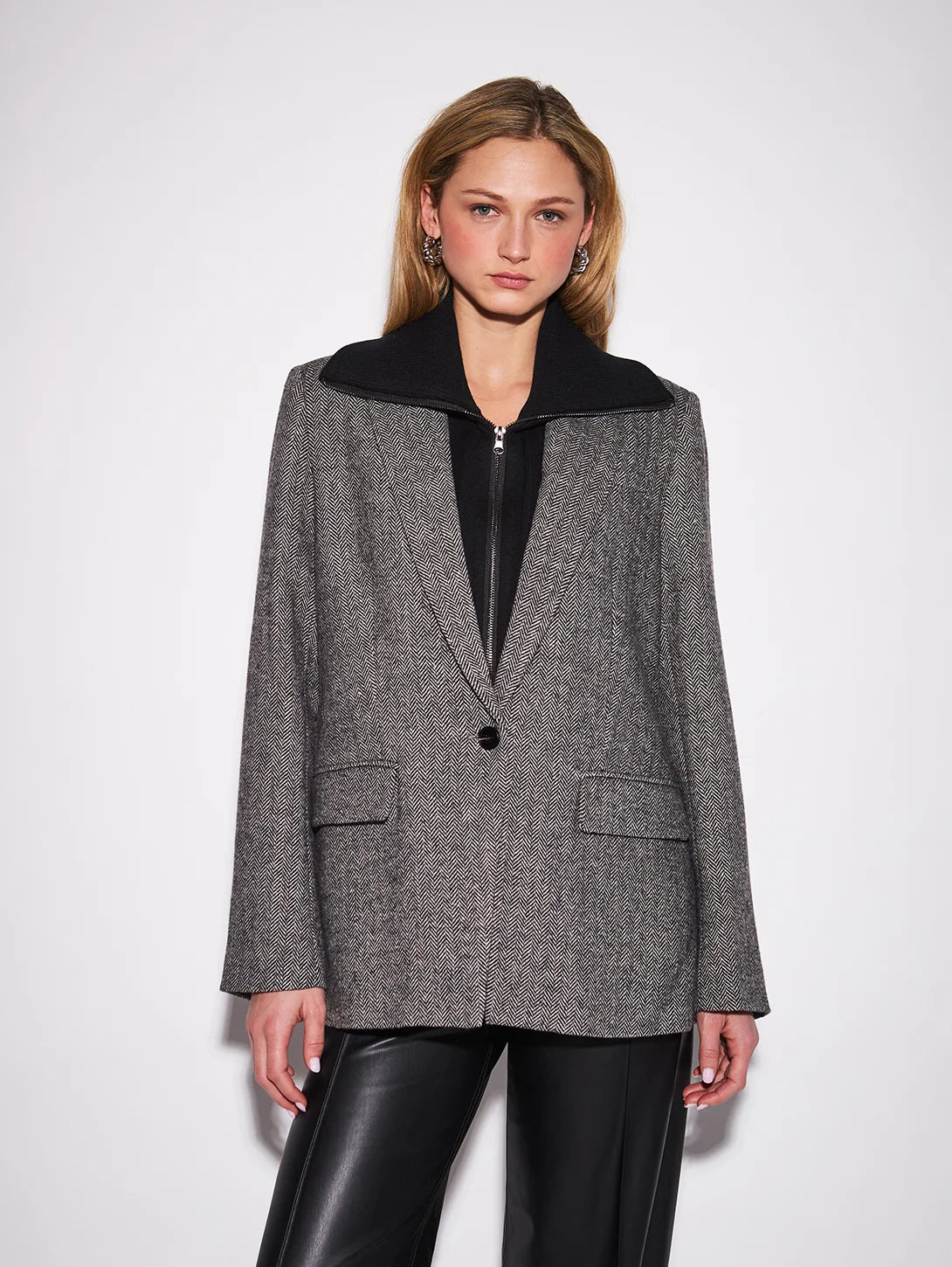 the HAYES, misty herringbone