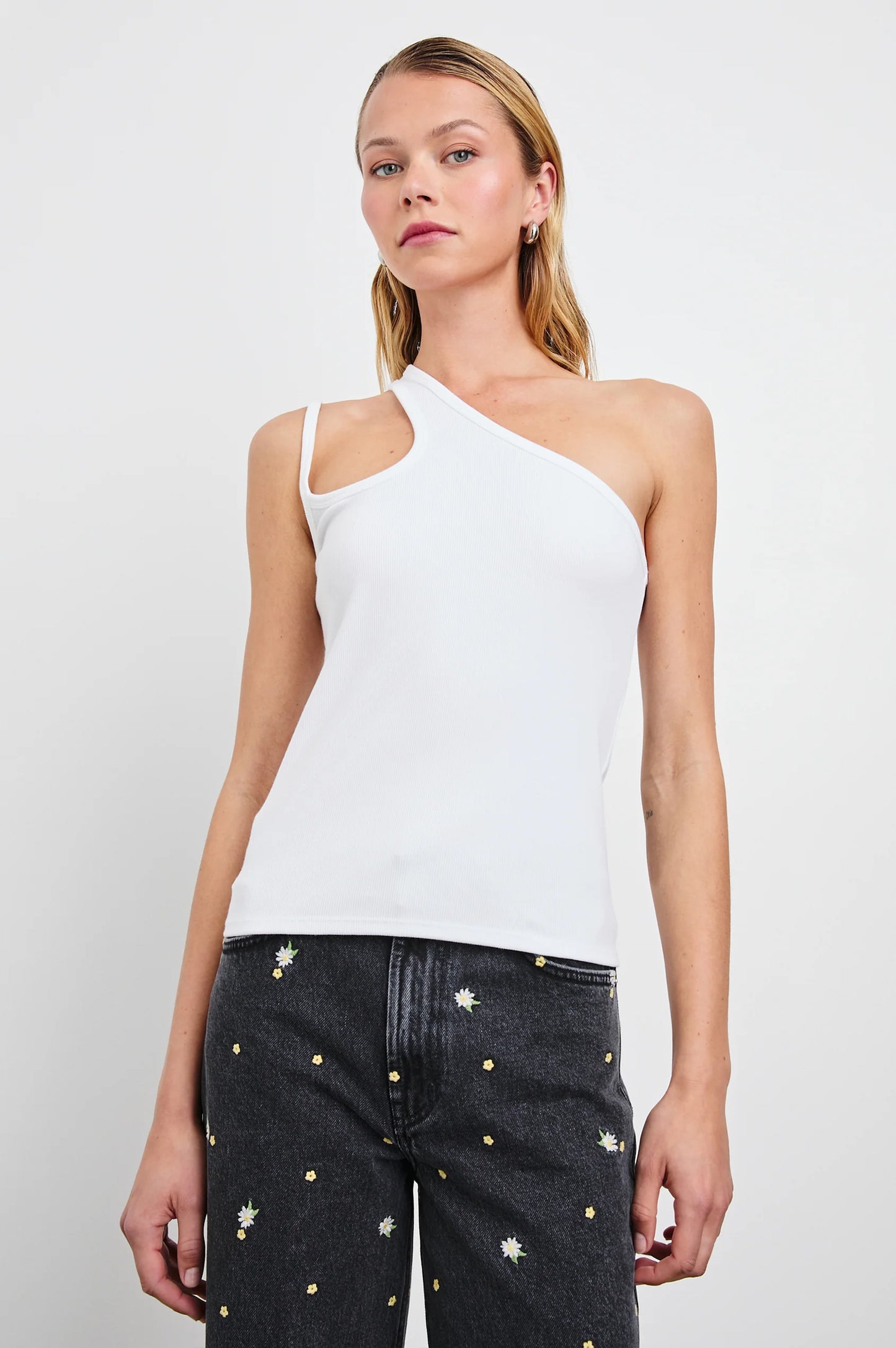 the HIRA top, white