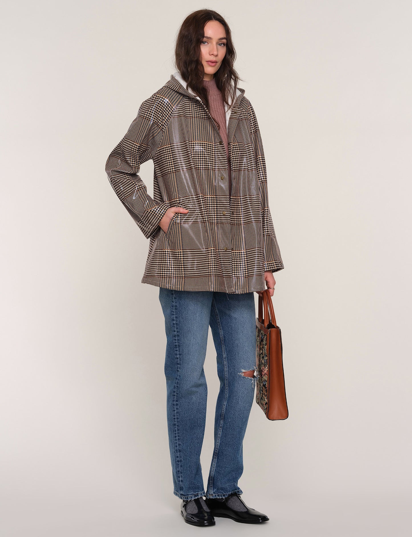 the JESSE raincoat