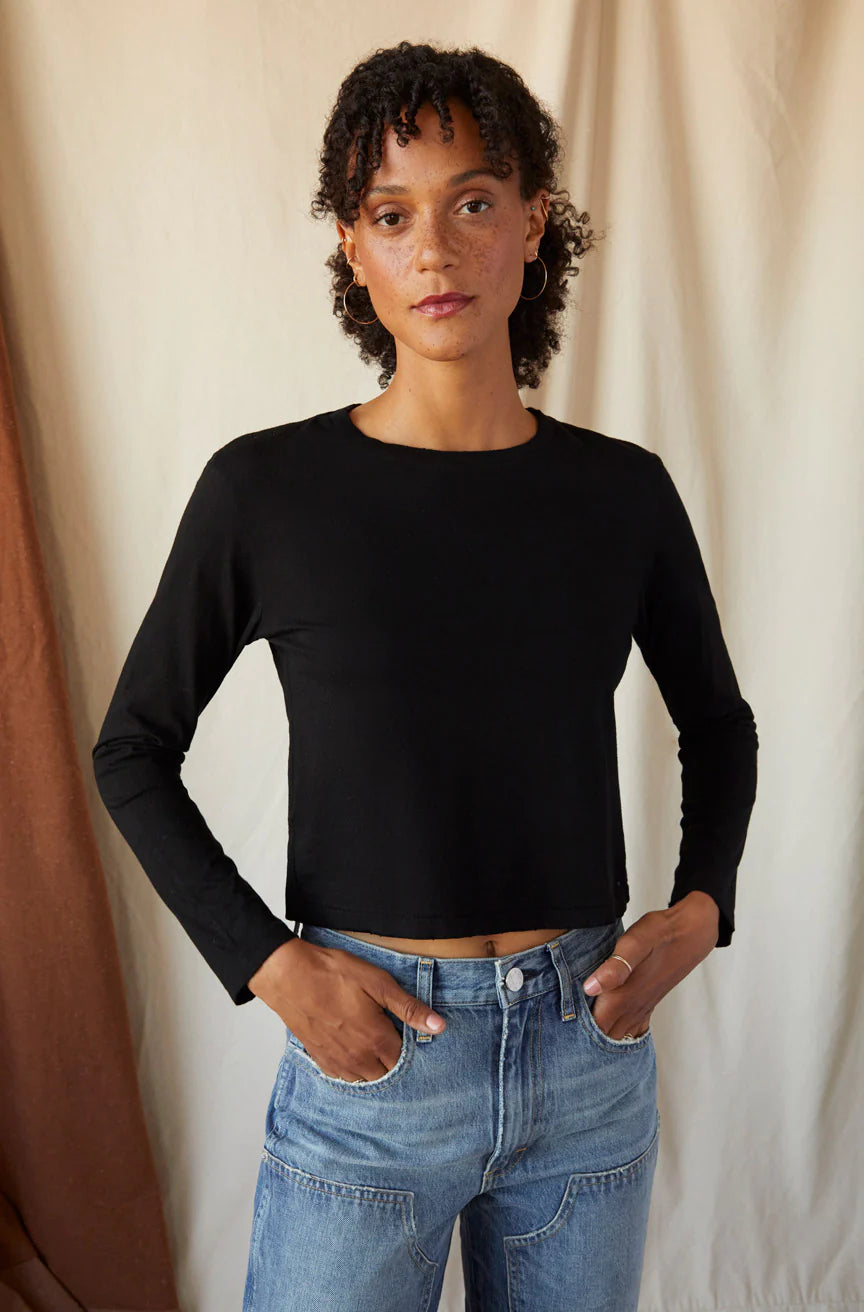 the BABE LONGSLEEVE, black