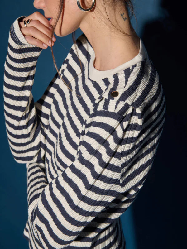 the MARSEL longsleeve top