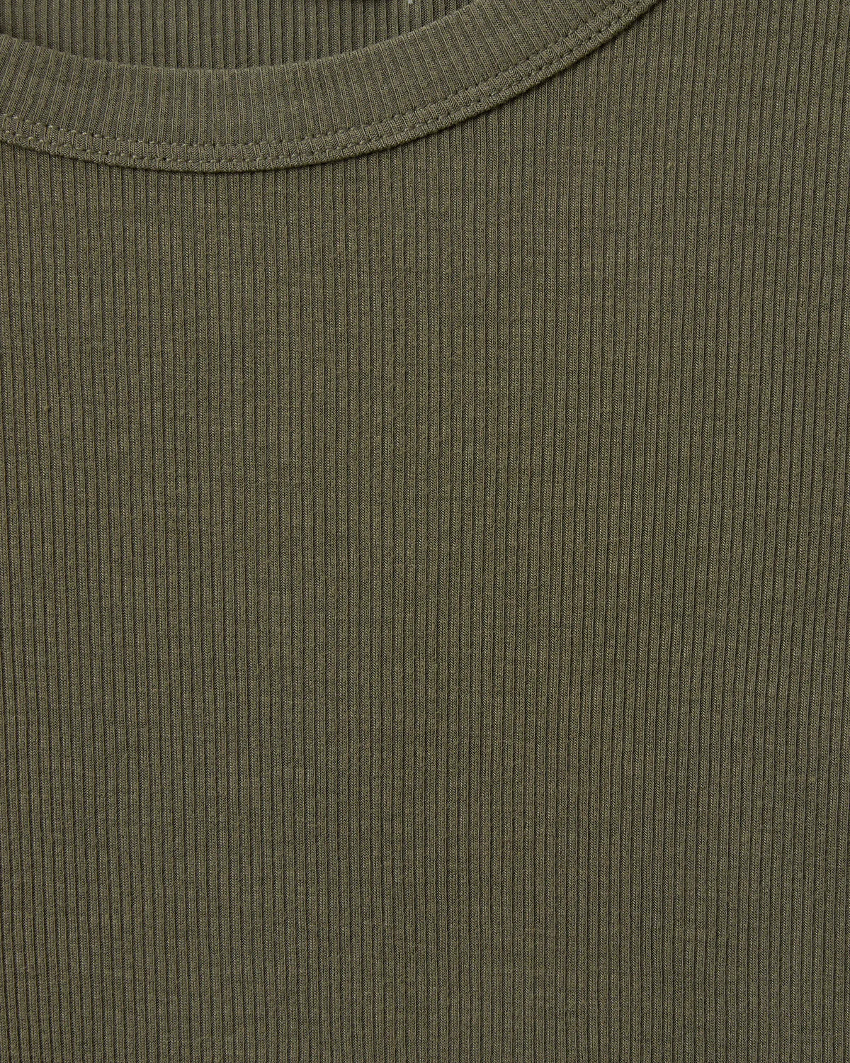 the NATALIA tee, army green