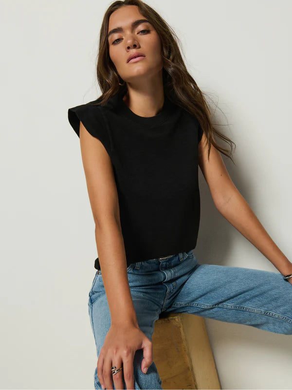 the PATTI muscle tank, jet black