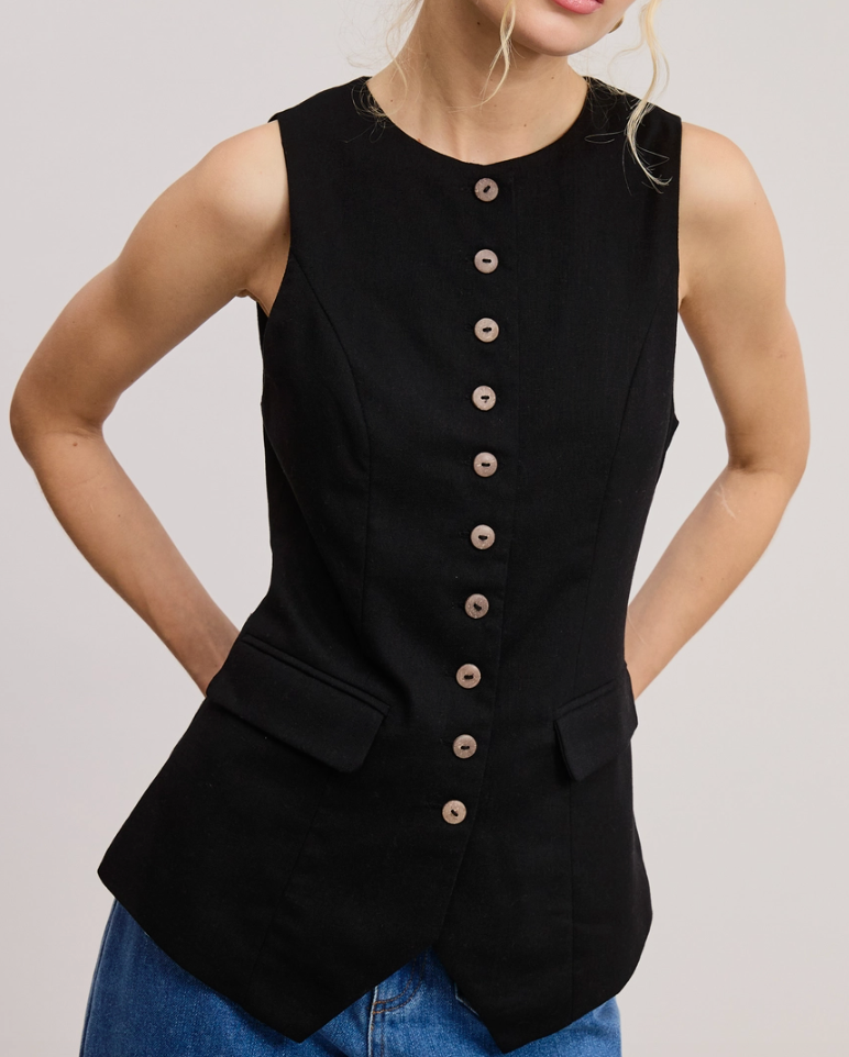 the LONG LINE vest, black