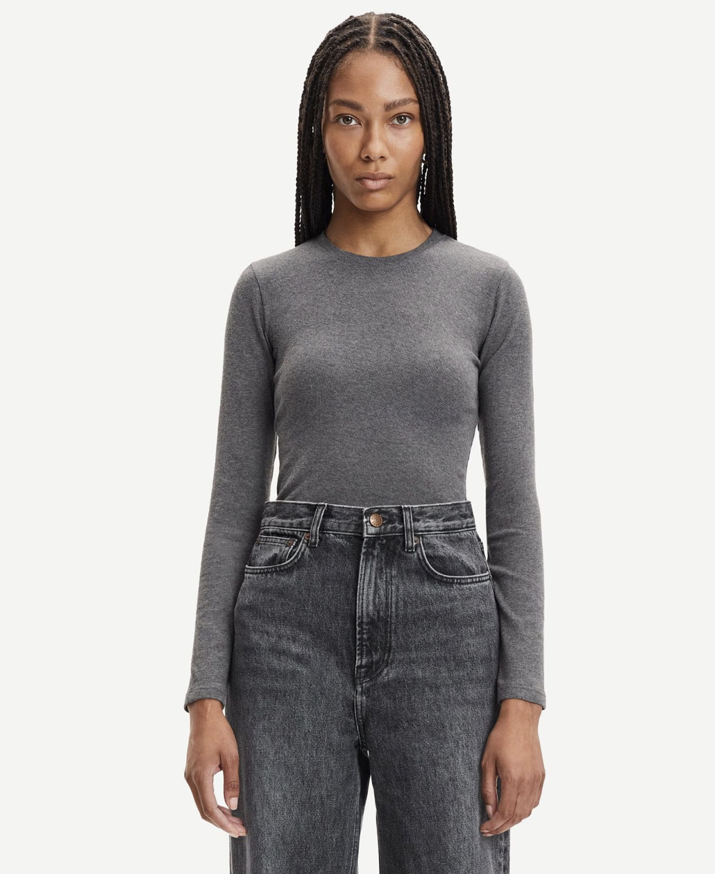the ALEXA long sleeve, dark grey