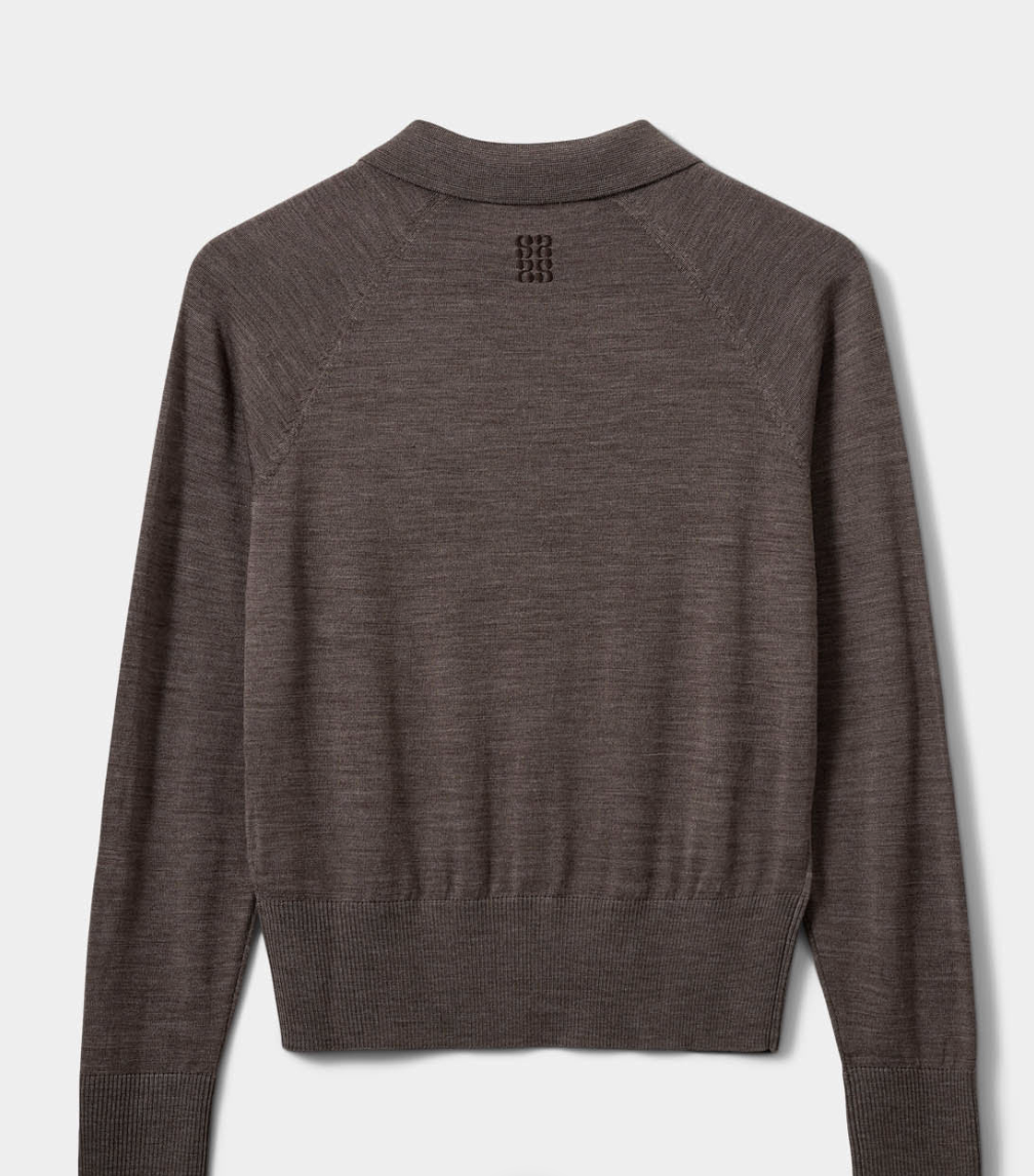 the SELENESW knit polo, brown melange