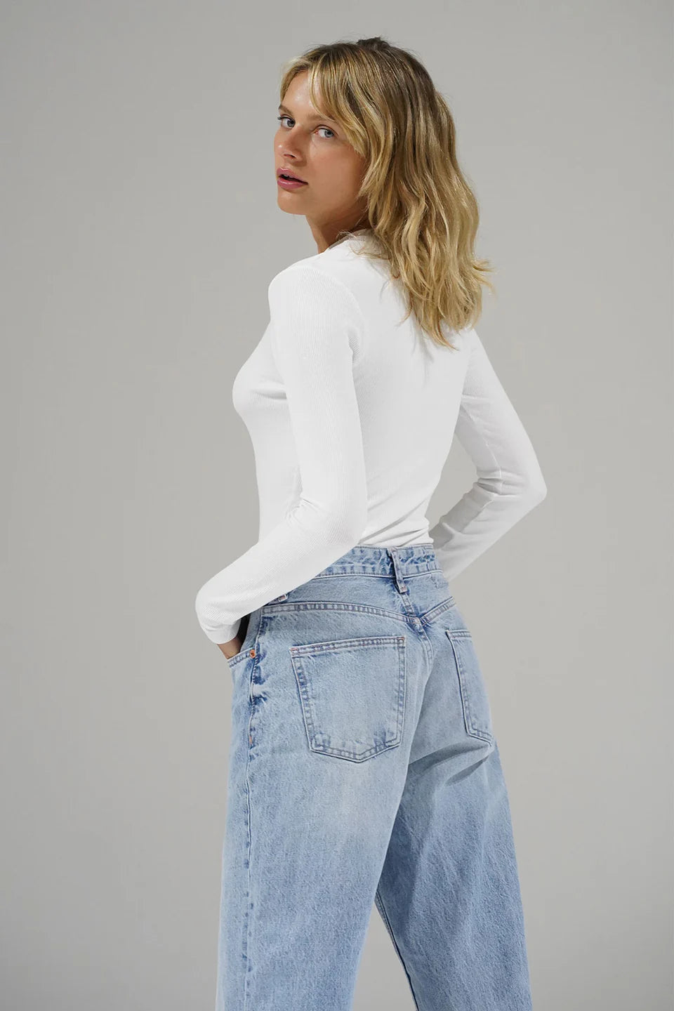 the DALSTON crew, white
