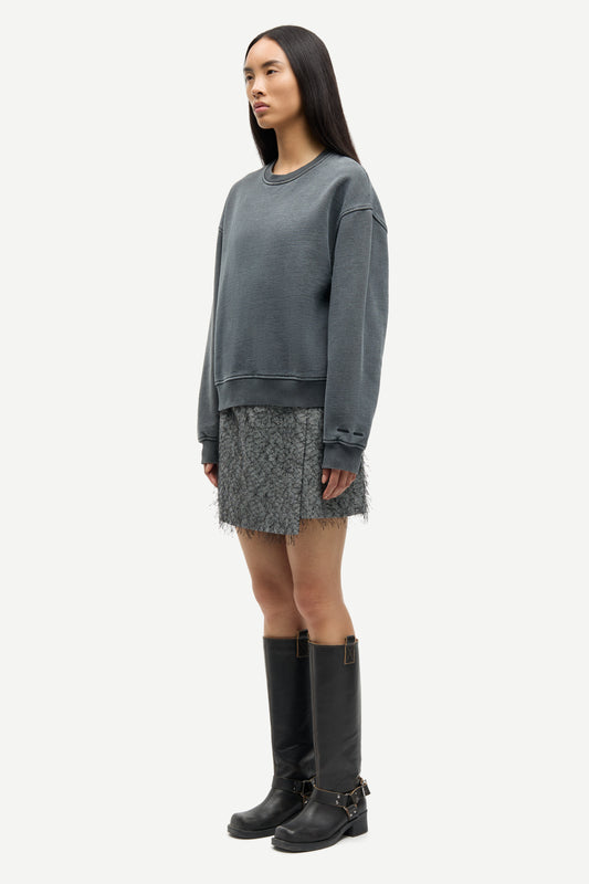 the SAVA sweatshirt, charcoal