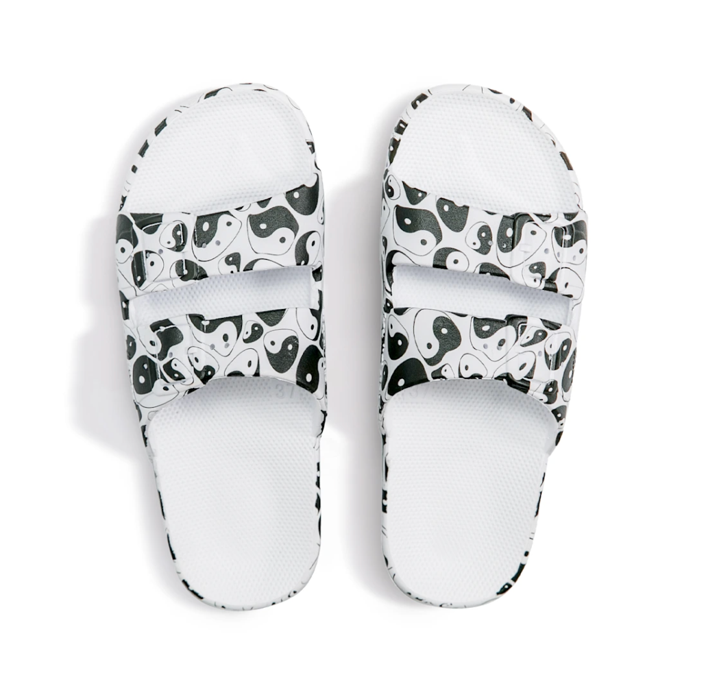 The FREEDOM SLIPPER, Ying Yang White