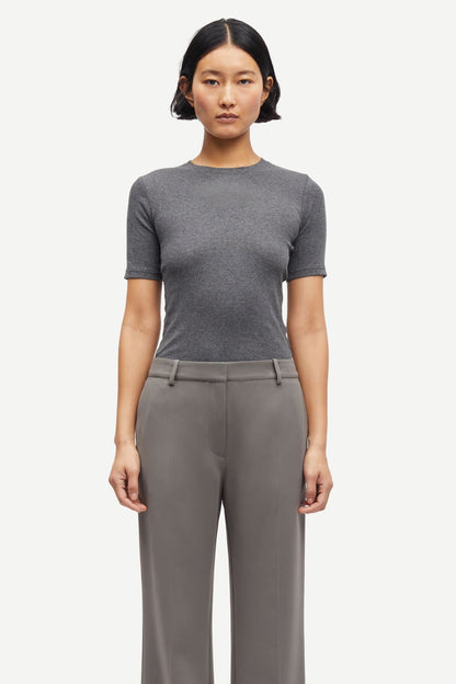 the SAALEXO tee, dark grey