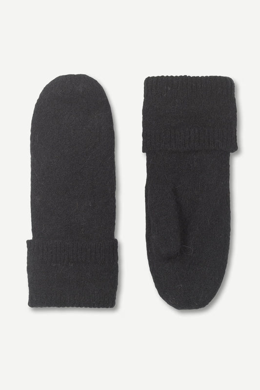 the NOR mittens