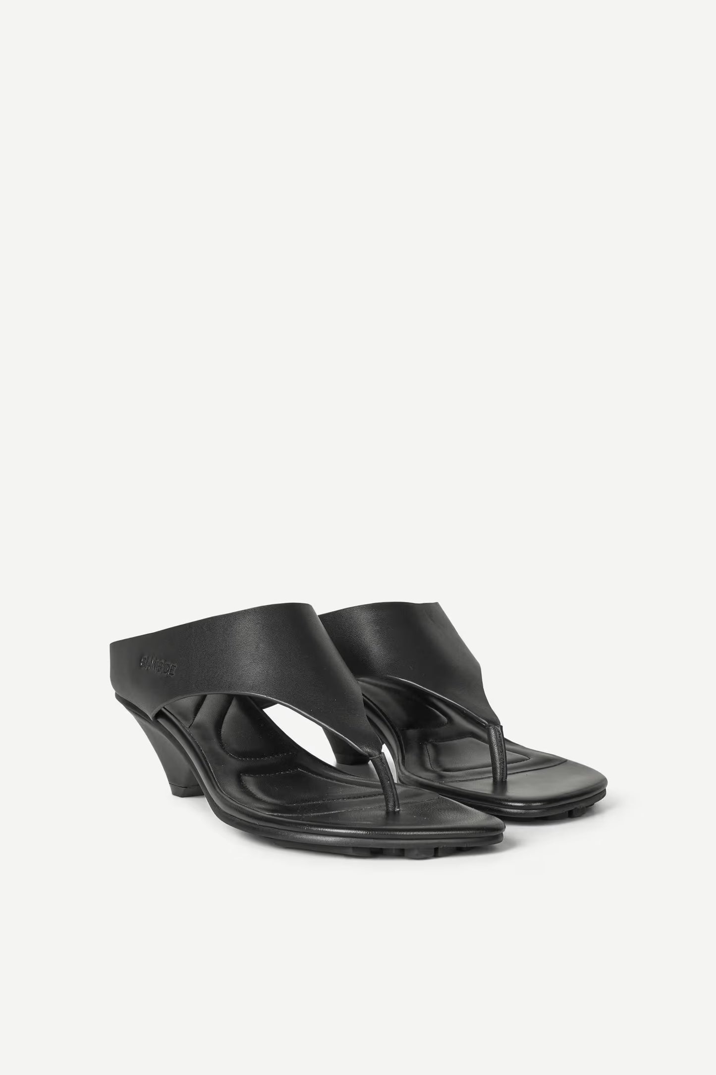 the SADAGMAR wedge sandal