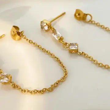 the CHAIN earring