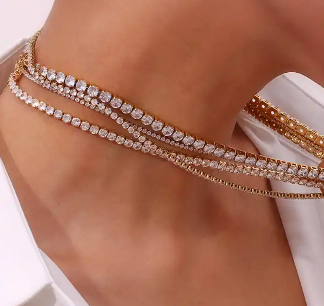 the TENNIS collection, necklace