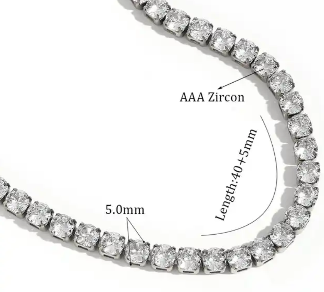 the TENNIS collection, necklace