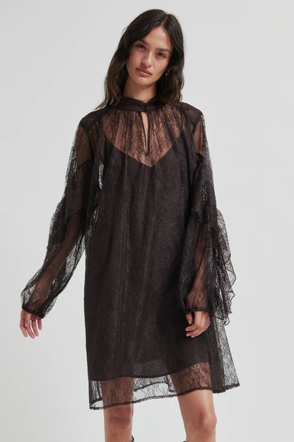 the SYBELL lace dress, chocolate
