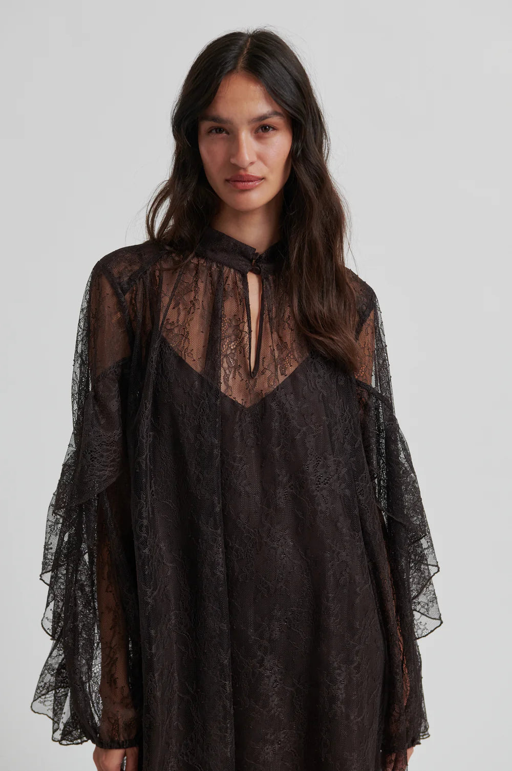 the SYBELL lace dress, chocolate