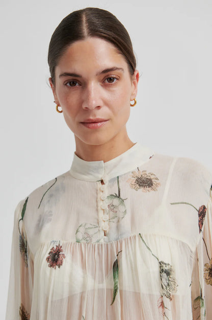 the FLORARA blouse