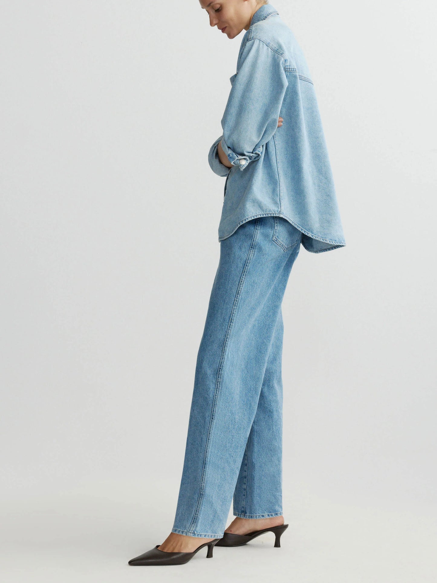 the ADDISON overshirt, light rain