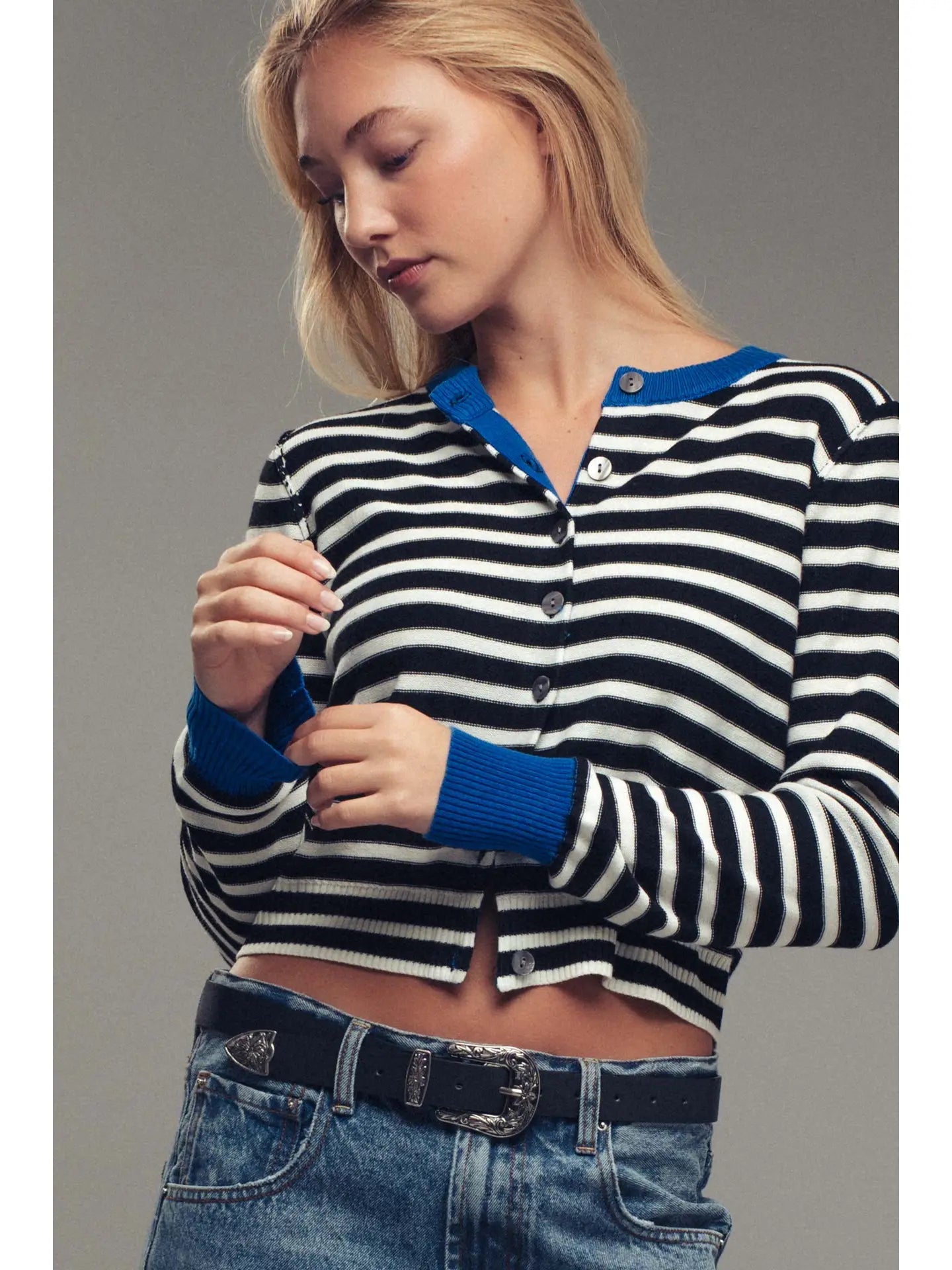 the STRIPE knit, black