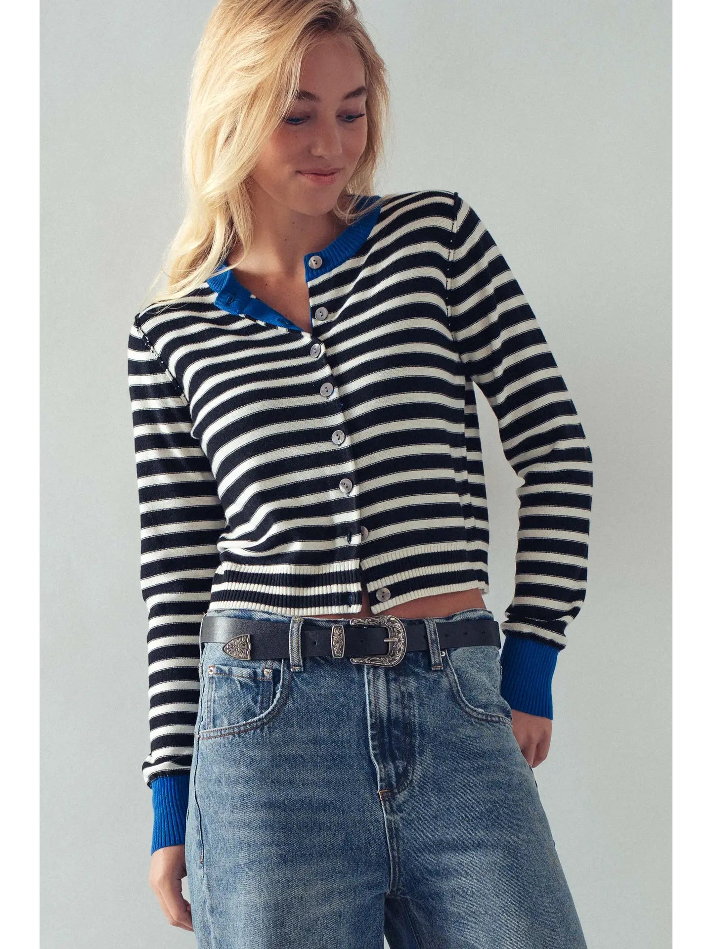 the STRIPE knit, black