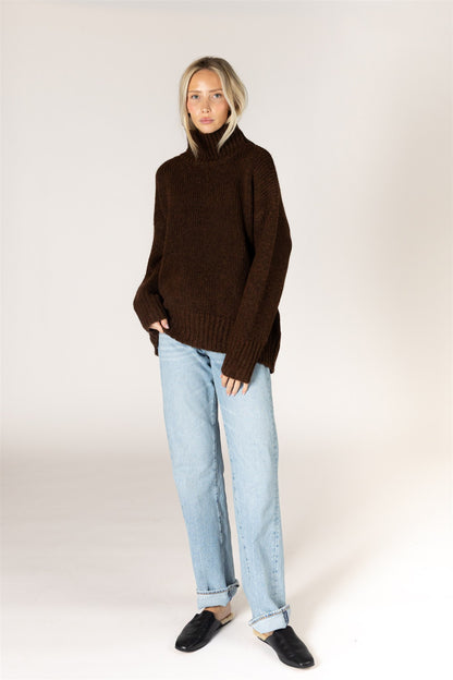 the AGGIE mock neck, cocoa mix