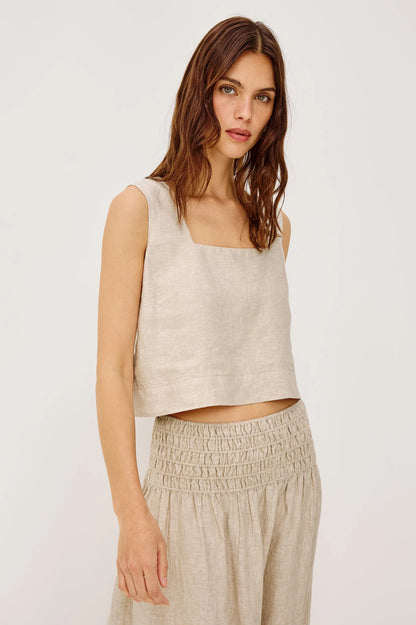 the AKIRA, heathered flax