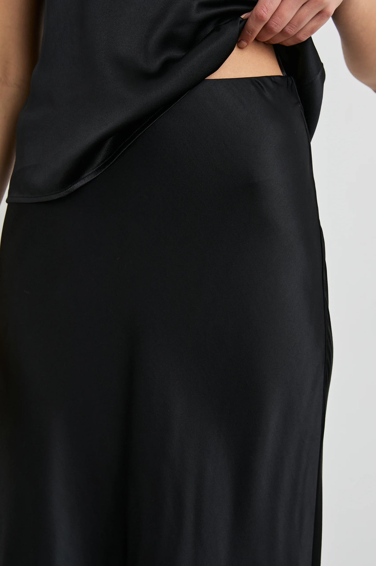 the ANYA skirt, black