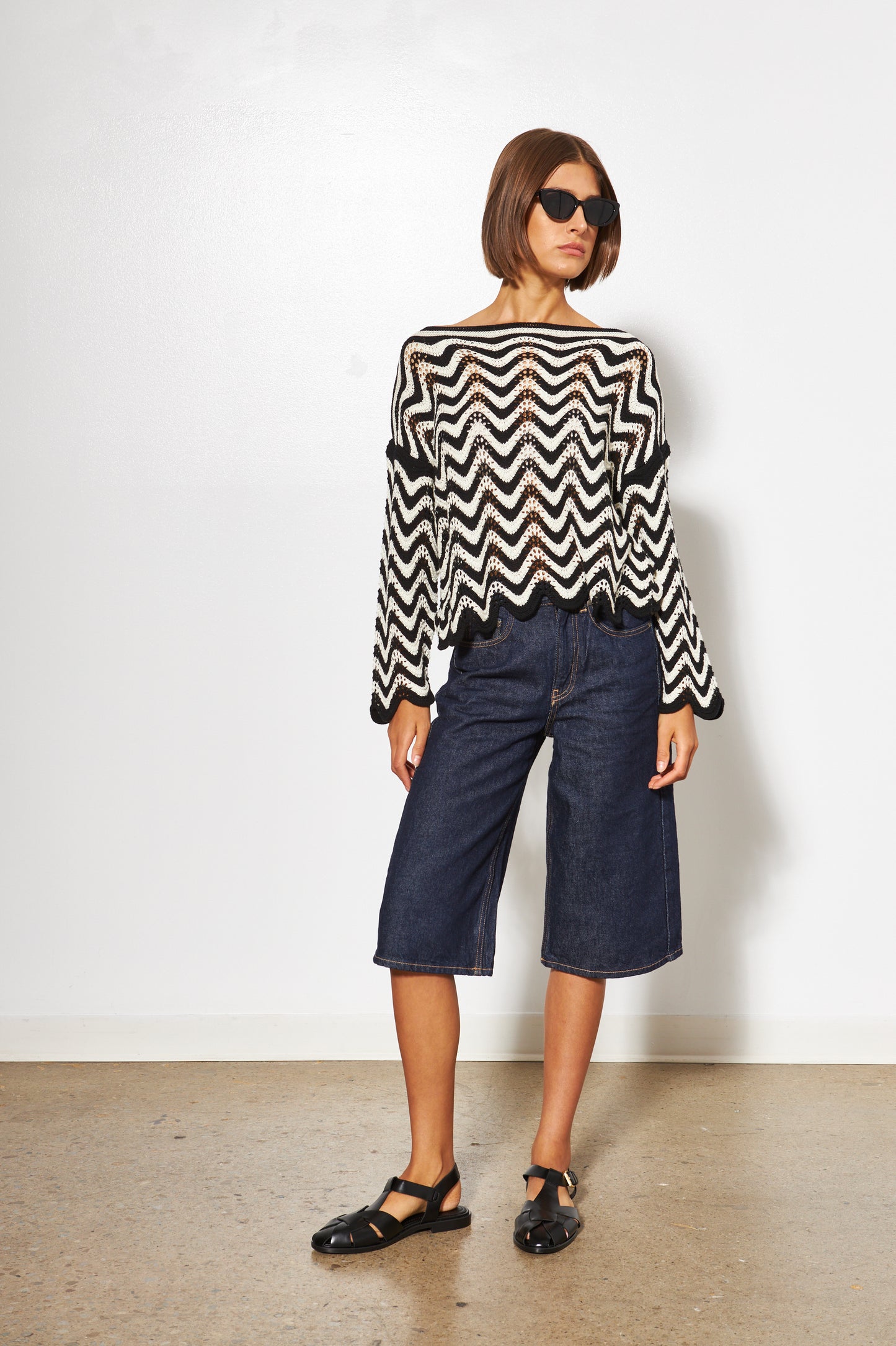 the AURELIA, night waves