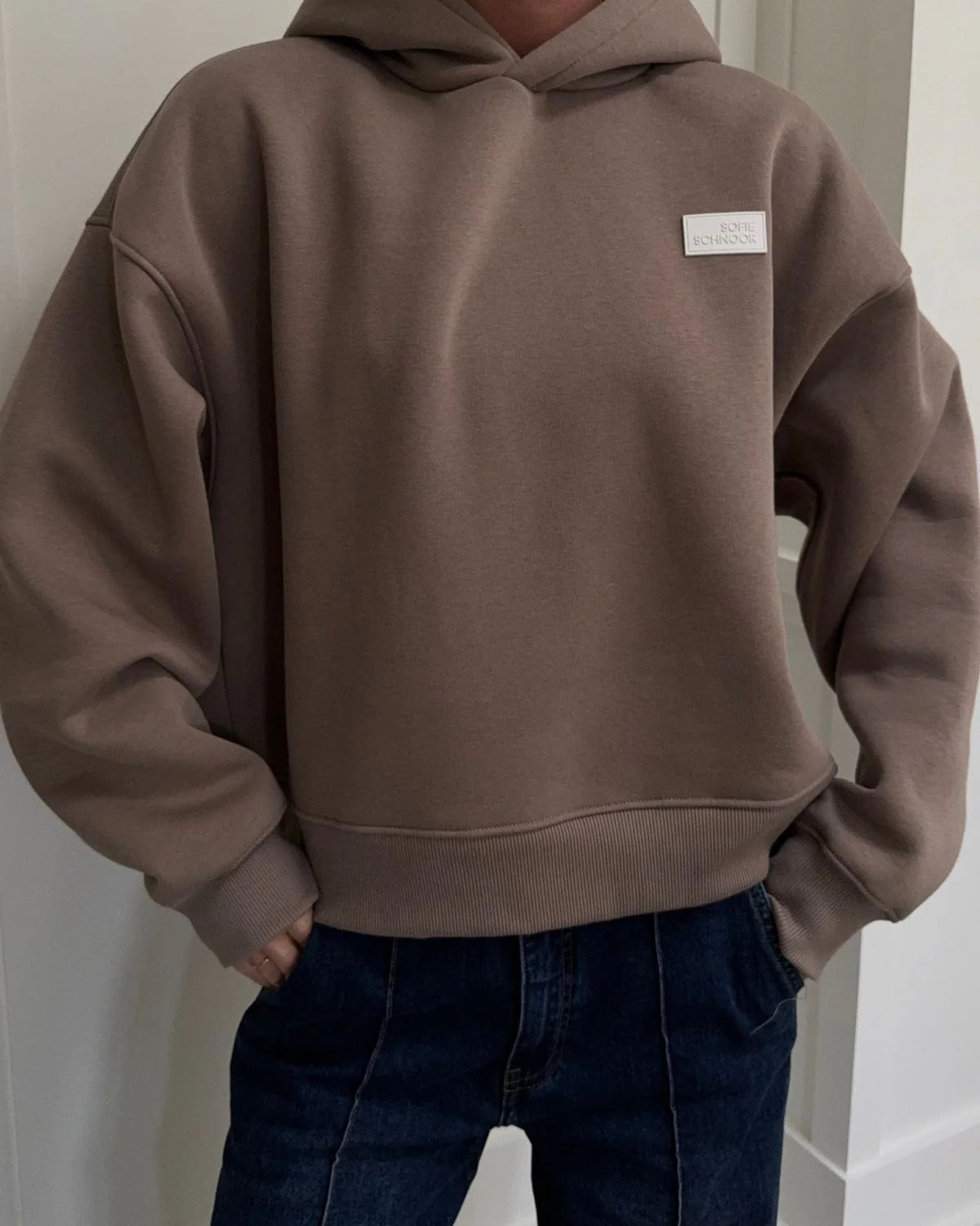 the BASIKSW hoodie, nougat