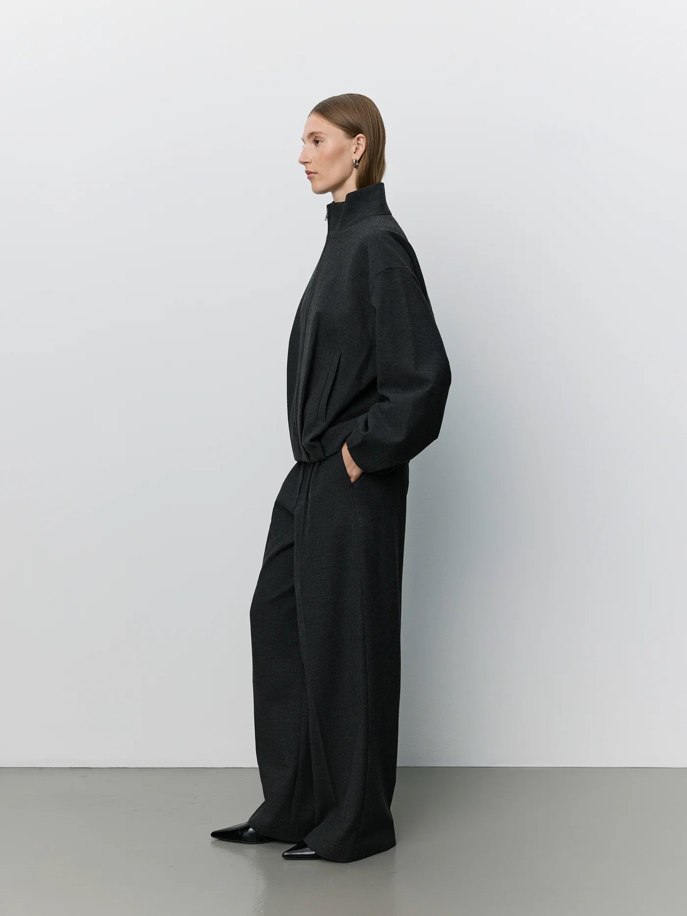 the BECKYSW suiting bomber jacket