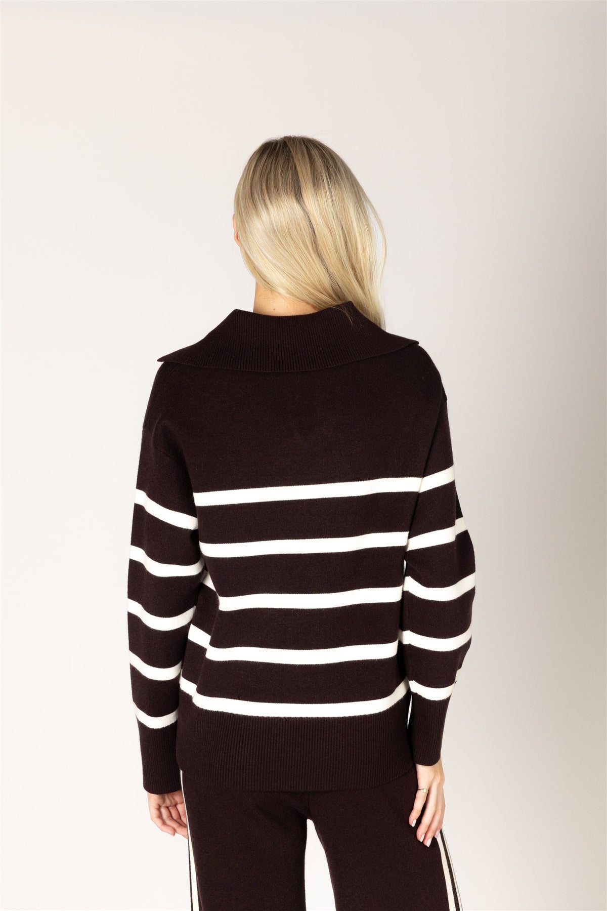 the BELLA polo knit, espresso x off white