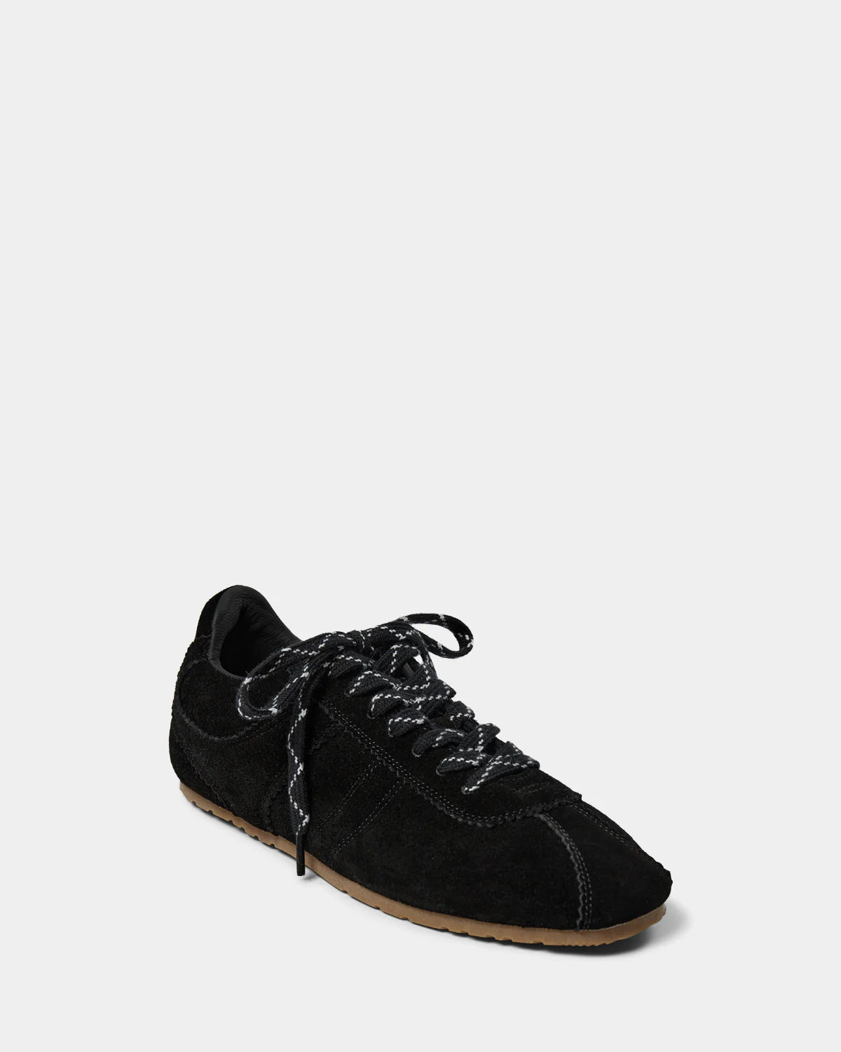 the CARLASW sneaker, black