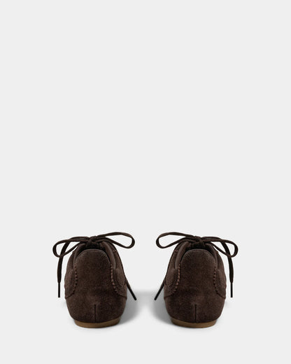 the CARLASW sneaker, dark brown