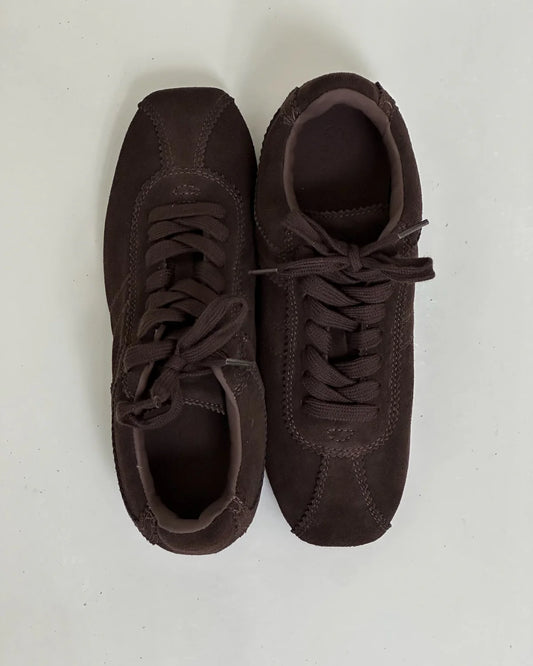the CARLASW sneaker, dark brown