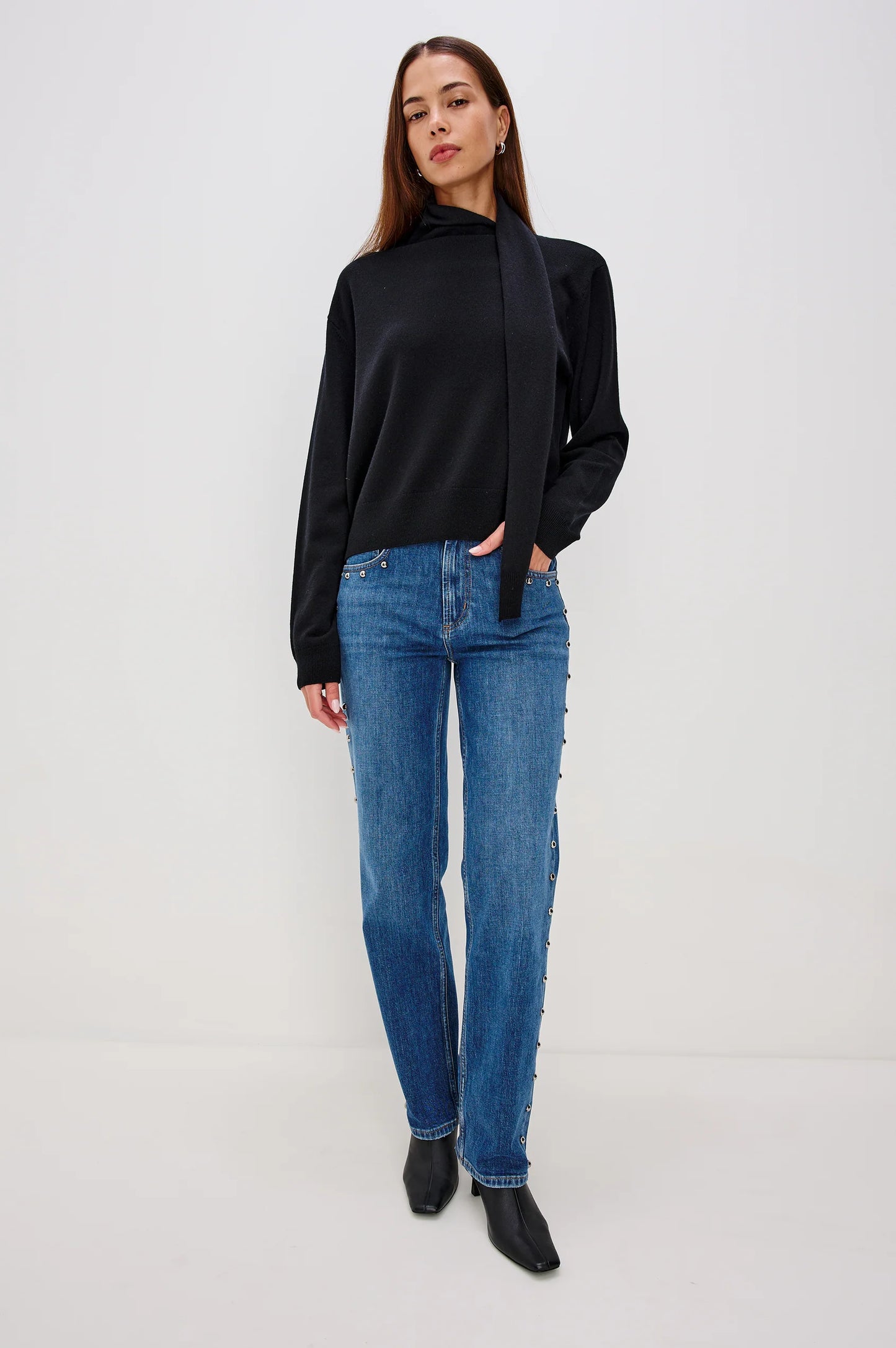 the CORTINA sweater, black