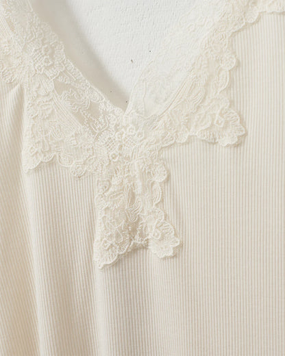 the DANILLA top, beige