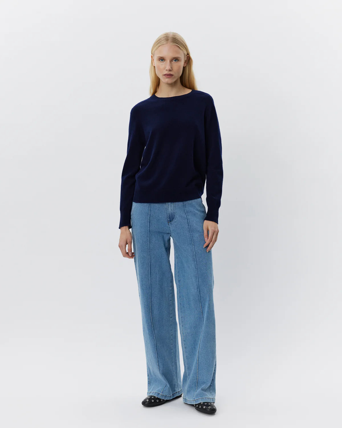the DELIA knit, navy