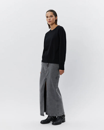 the DELIA knit, black