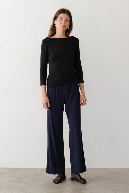 the BABY SCALLOP rib pant, navy