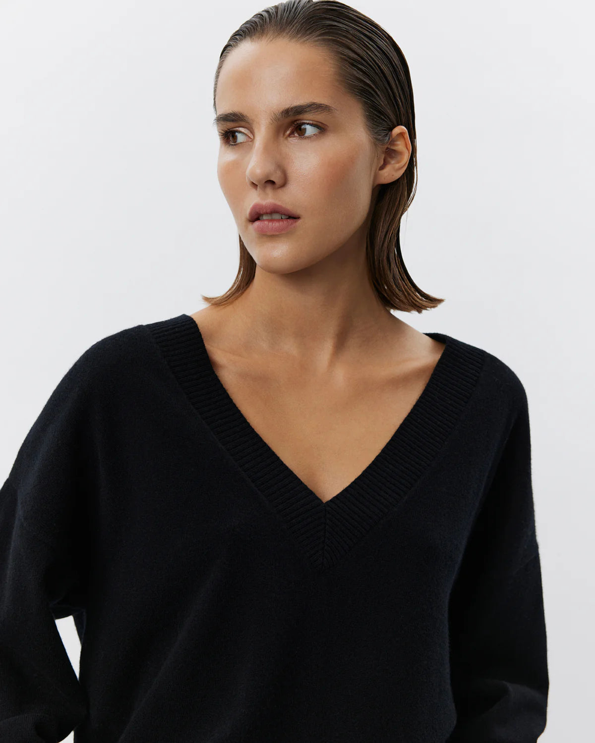 the EDEN sweater, black