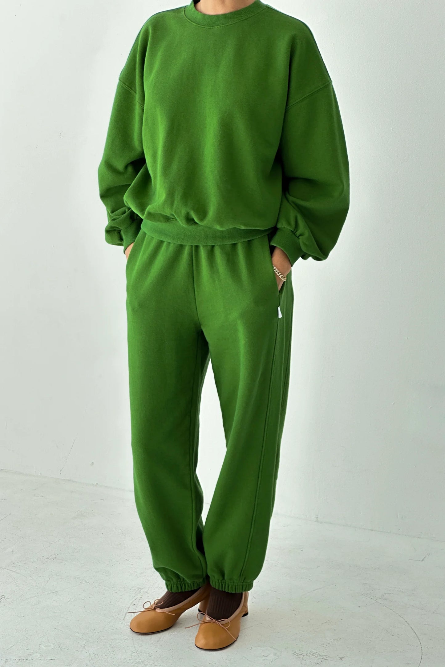 the BALLOON pant, avocado